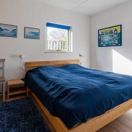 Veermansplaat 25 - Noordzeepark Not For Companies!! * Ouddorp