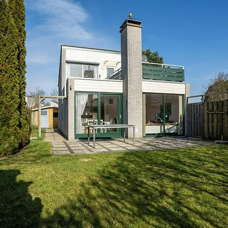 Veermansplaat 25 - Noordzeepark Not For Companies!! * Ouddorp