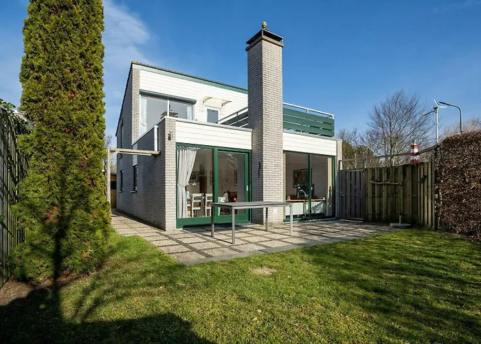 Veermansplaat 25 - Noordzeepark Not For Companies!! Ouddorp