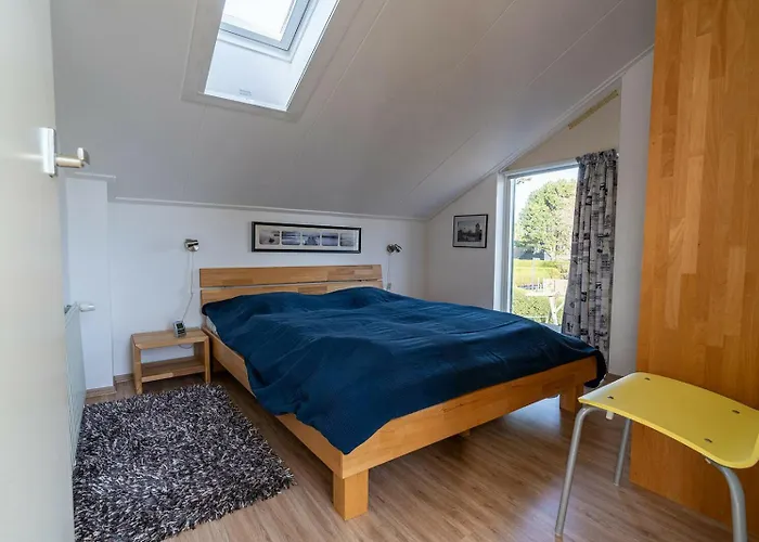 Veermansplaat 25 - Noordzeepark Not For Companies!! * Ouddorp